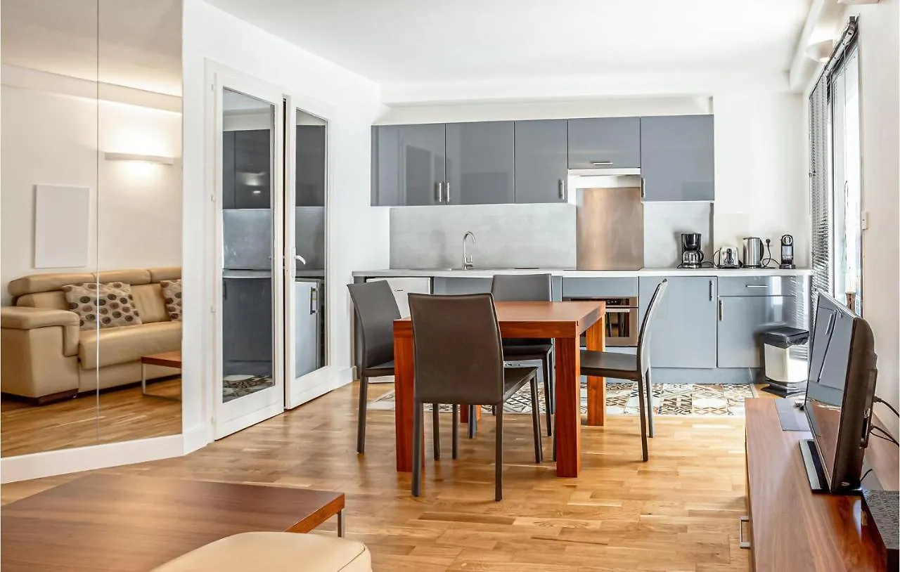 1 Bedroom Amazing Apartment In Cannes