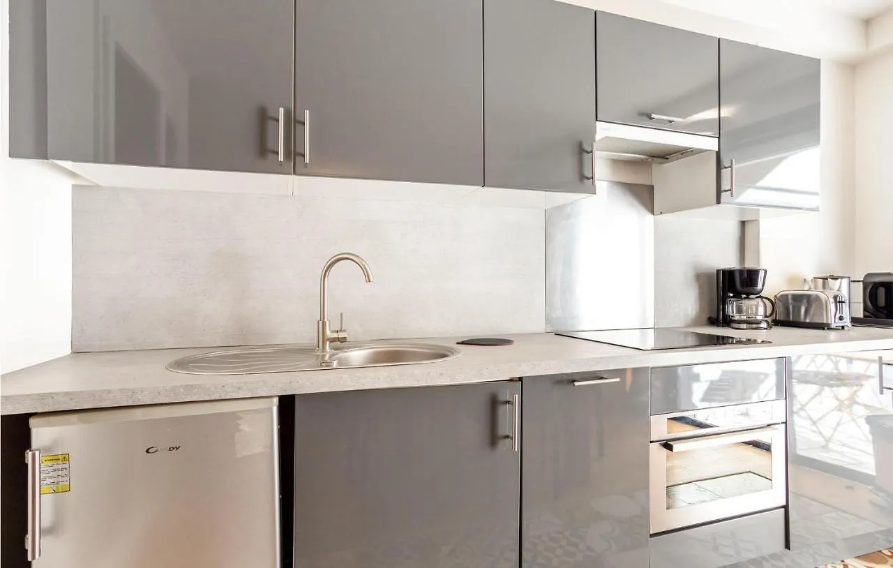 1 Bedroom Amazing Apartment In Cannes 0*,  Frankrijk