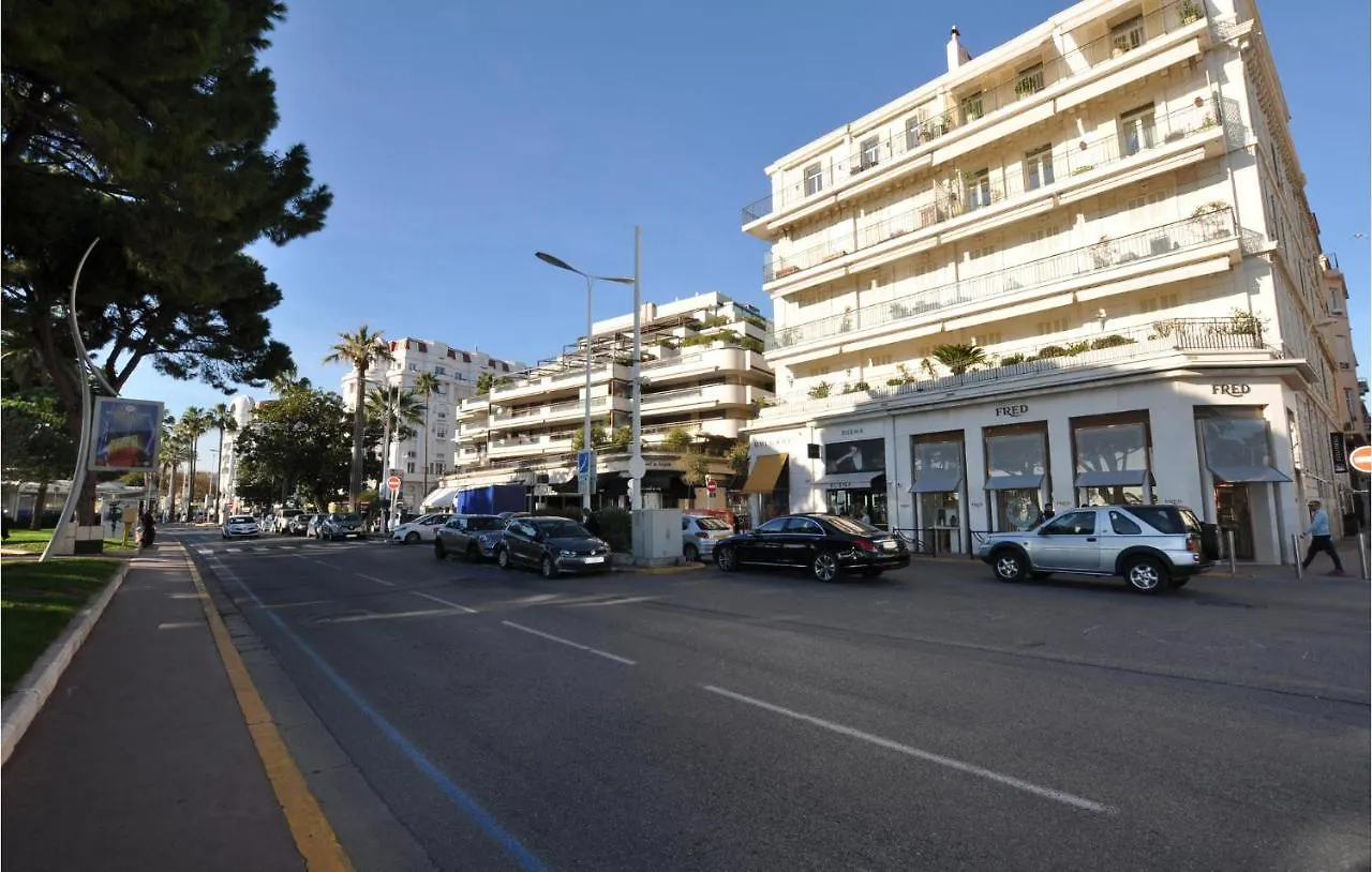 1 Bedroom Amazing Apartment In Cannes